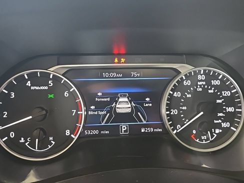 Used 2025 Nissan Sentra SR FWD image 5