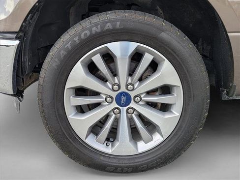 Used 2016 Ford F150 King Ranch image 9