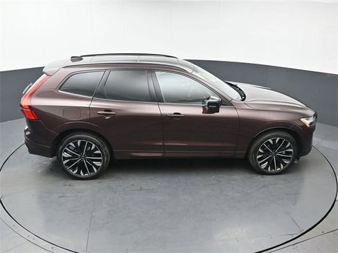 Used 2026 Volvo XC60 B5 Ultra w/ Protection Package Premier image 47