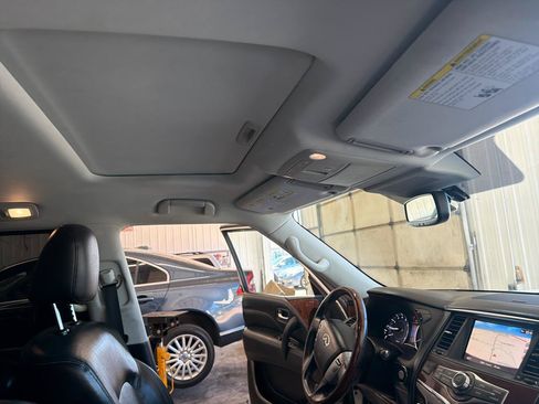 Used 2019 INFINITI QX80 Luxe RWD image 22