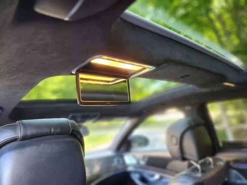 Used 2015 Mercedes-Benz S 63 AMG 4MATIC Sedan image 33