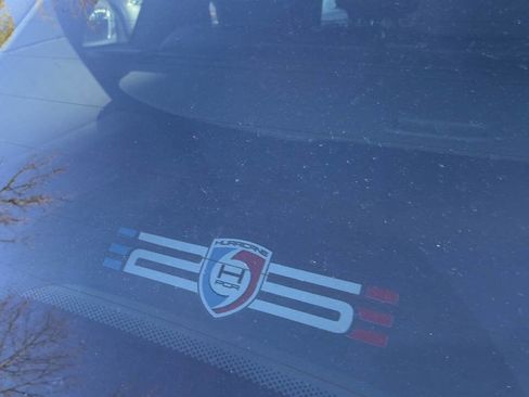 Used 2011 Porsche Cayenne S image 17