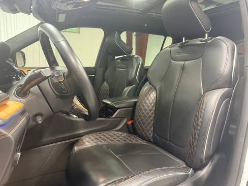 Used 2023 Jeep Grand Cherokee L Summit AWD/4WD image 22