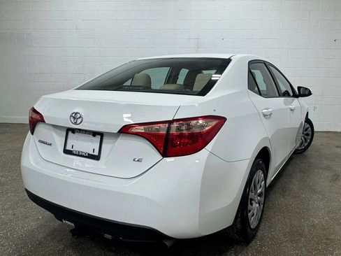 Used 2019 Toyota Corolla LE image 5