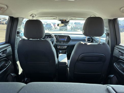 Used 2025 Chevrolet TrailBlazer LT image 8