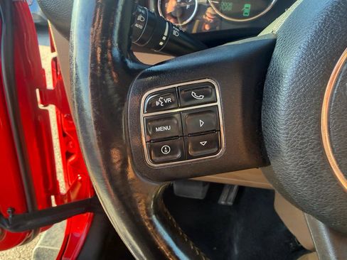 Used 2012 Jeep Wrangler Unlimited Sahara w/ Connectivity Group AWD/4WD image 14