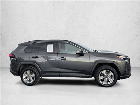 Used 2025 Toyota RAV4 XLE image 4