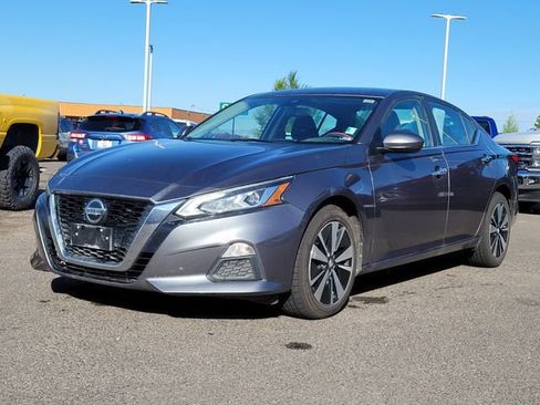 Used 2022 Nissan Altima 2.5 SV AWD/4WD image 1