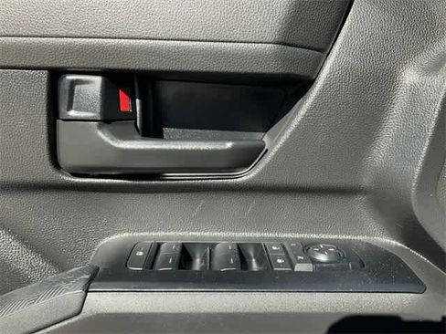 Certified 2025 Toyota Tacoma SR5 image 14