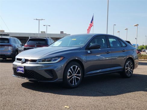 New 2025 Volkswagen Jetta Sport image 6