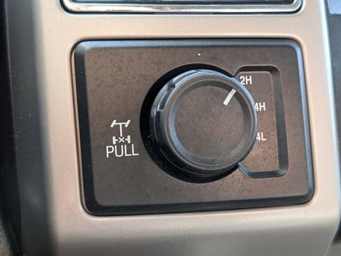 Used 2020 Ford F250 Lariat w/ Lariat Ultimate Package image 37