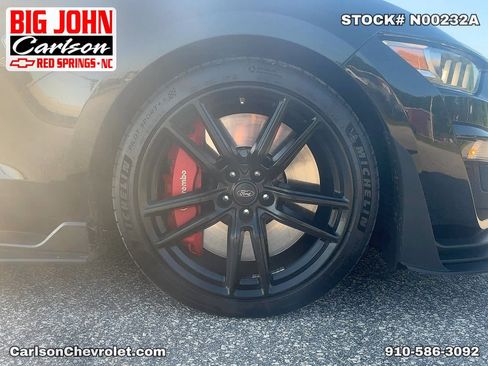 Used 2022 Ford Mustang Shelby GT500 w/ Technology Package RWD image 38
