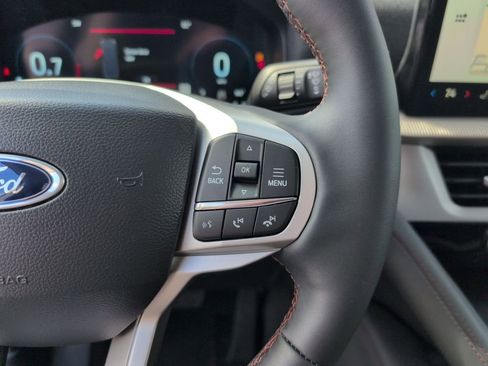 New 2026 Ford Explorer Active image 31