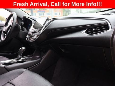 Certified 2018 Chevrolet Malibu LT w/ Leather Package FWD image 7