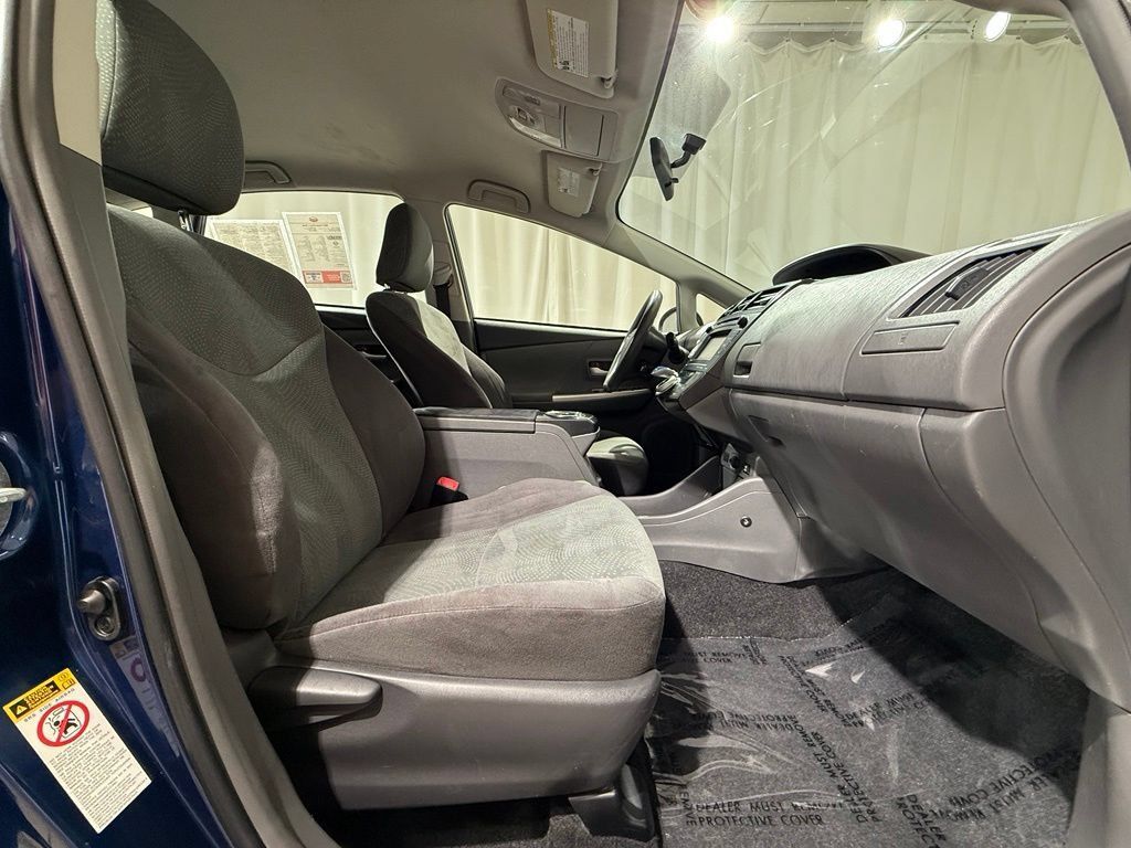 Used 2012 Toyota Prius V Three FWD image 20