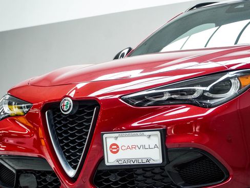 Used 2024 Alfa Romeo Stelvio Ti AWD/4WD image 2