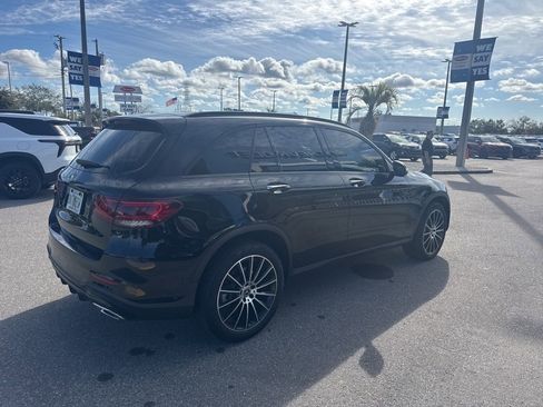 Used 2021 Mercedes-Benz GLC 300 image 7