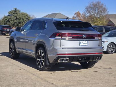 New 2026 Volkswagen Atlas Cross Sport SEL Premium R-Line
