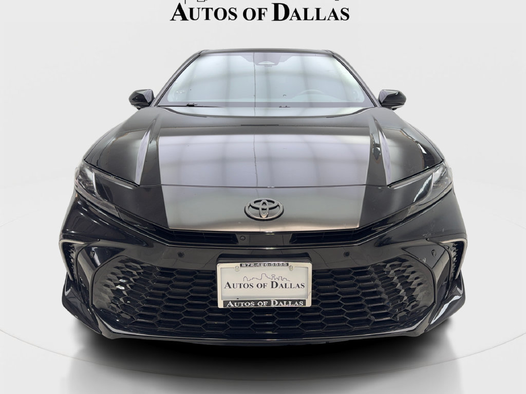 Used 2025 Toyota Camry XSE w/ Premium Plus Package AWD/4WD image 4