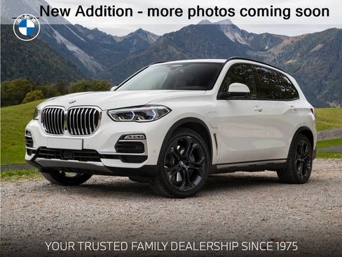 Used 2022 BMW X5 xDrive45e w/ Premium Package AWD/4WD image 1
