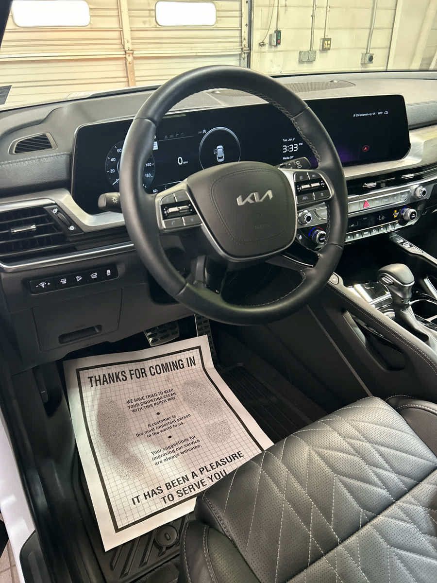 Used 2025 Kia Telluride SX X-Line AWD/4WD image 9