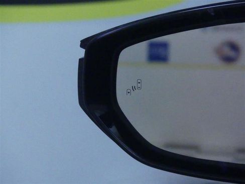 Used 2022 Lexus IS 500 image 31