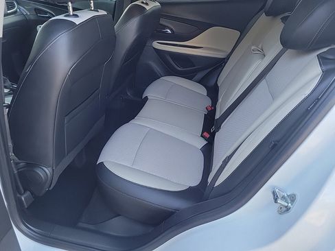 Used 2022 Buick Encore Preferred w/ Safety Package image 14