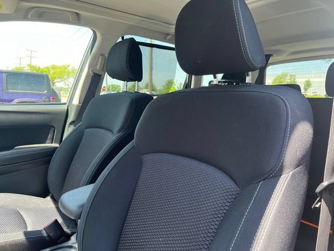 Used 2018 Subaru Forester 2.5i Premium w/ All-Weather Package AWD/4WD image 6