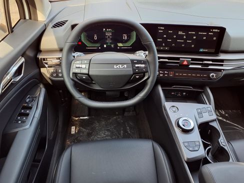 New 2026 Kia Sportage EX w/ EX Panoramic Sunroof Package AWD/4WD image 6