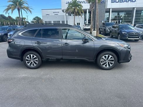 New 2025 Subaru Outback Premium image 2