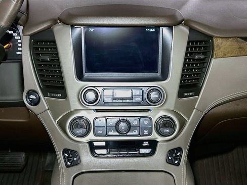Used 2018 GMC Yukon XL Denali w/ Denali Ultimate Package AWD/4WD image 11
