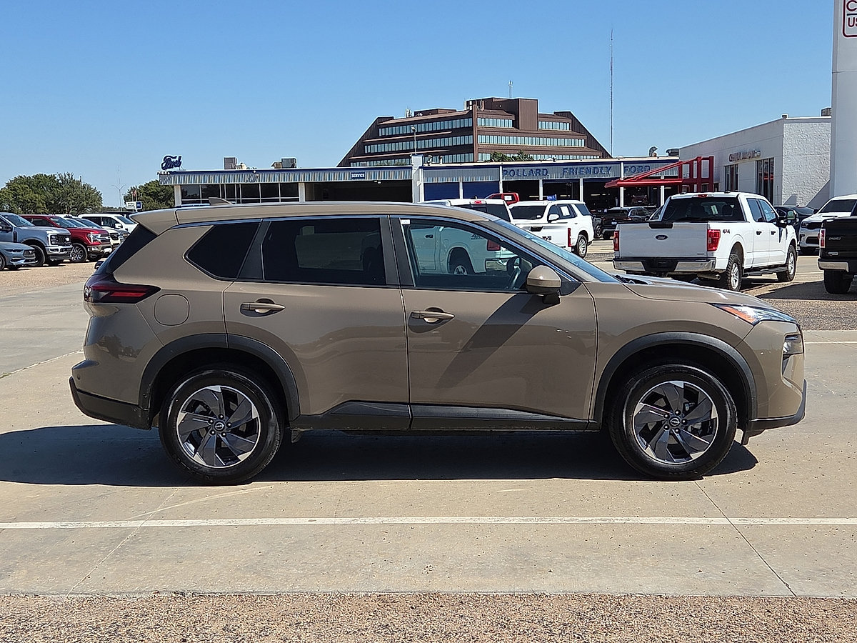 Used 2025 Nissan Rogue SV FWD image 6