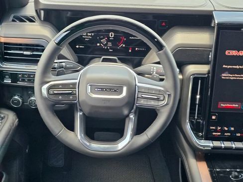 New 2026 GMC Yukon Denali w/ Advanced Technology Package RWD image 14