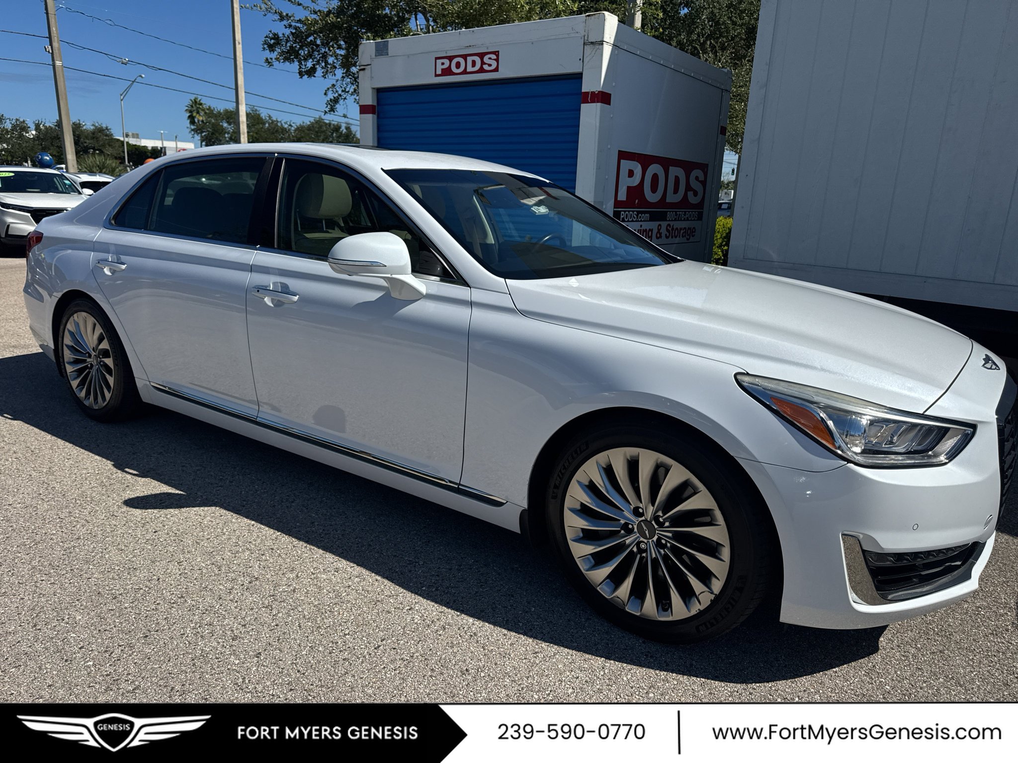 Used 2019 Genesis G90 5.0 Ultimate RWD image 1