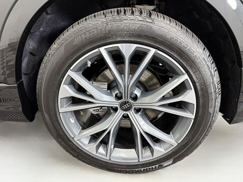 Used 2026 Audi Q8 Premium Plus w/ Premium Plus Package AWD/4WD image 30