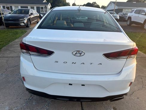 Used 2018 Hyundai Sonata SEL w/ Tech Package 02 FWD image 10