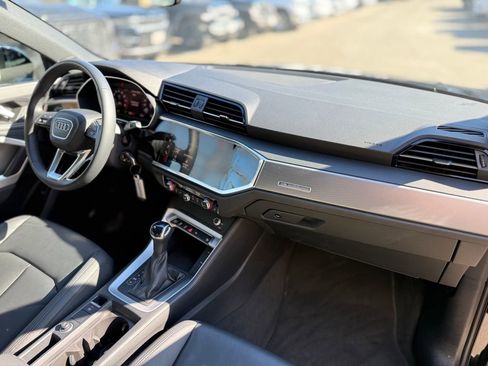 Used 2025 Audi Q3 2.0T Premium image 15