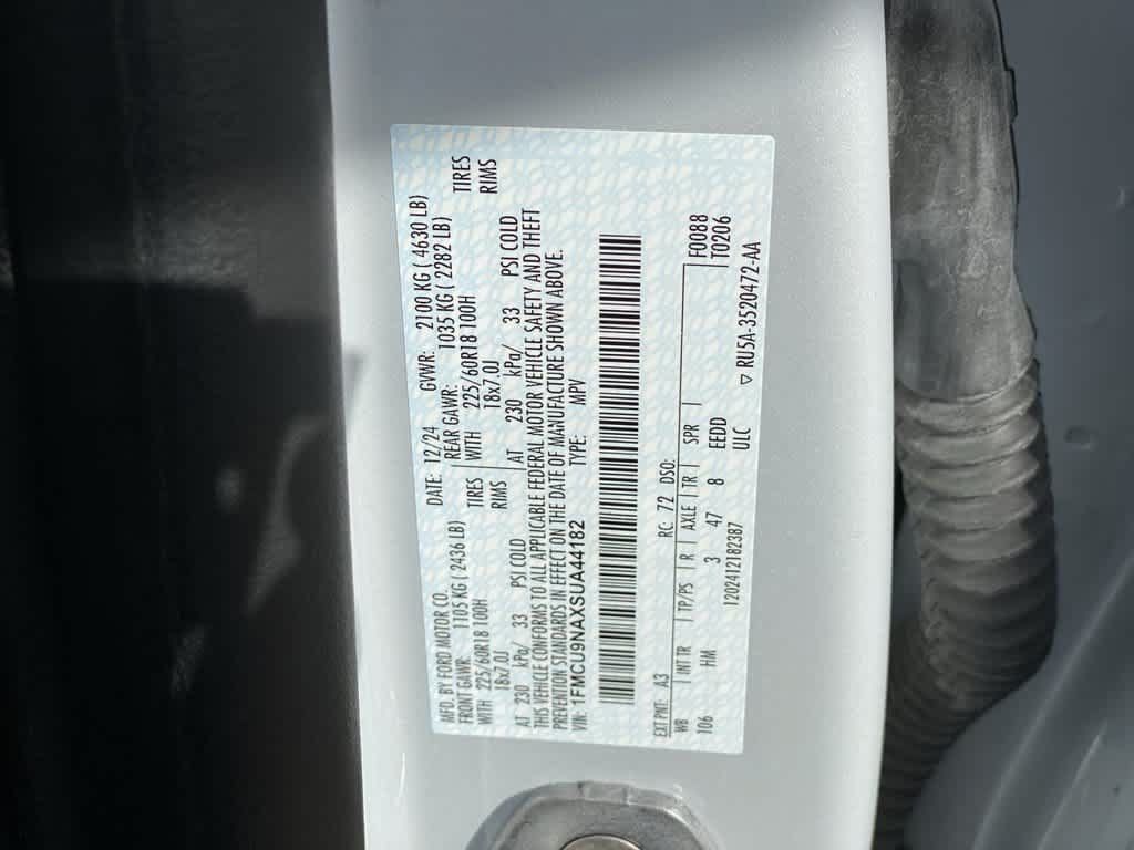 Used 2025 Ford Escape ST-Line Select AWD/4WD image 30