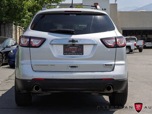 Used 2017 Chevrolet Traverse Premier AWD/4WD image 19