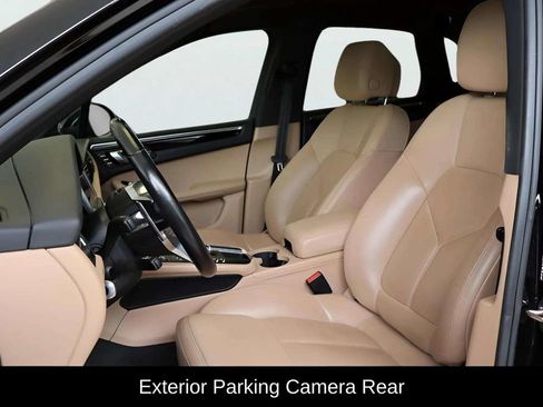 Used 2019 Porsche Macan AWD/4WD image 14