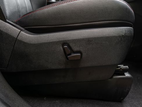 Used 2020 Dodge Grand Caravan GT FWD image 58