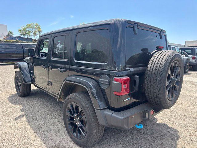 Used 2024 Jeep Wrangler Unlimited Sahara AWD/4WD image 7