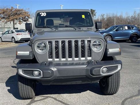 Used 2020 Jeep Gladiator Overland image 8