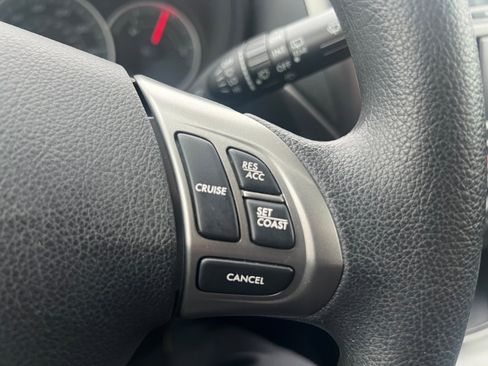 Used 2011 Subaru Impreza 2.5i image 22