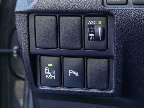 Used 2017 Lexus RC 200t F Sport image 25