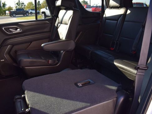 Used 2021 Chevrolet Tahoe LT image 14