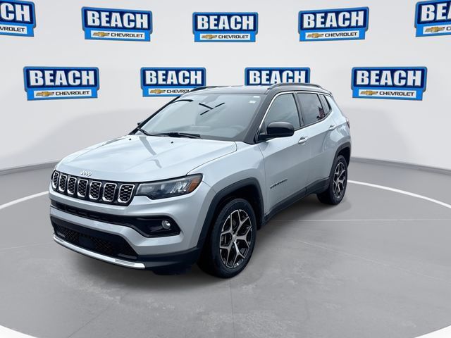 Used 2024 Jeep Compass Limited AWD/4WD image 4