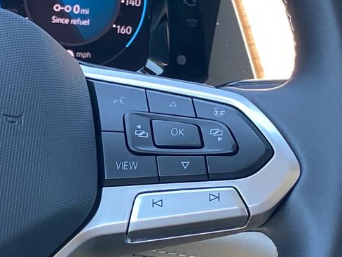 Certified 2024 Volkswagen Atlas SE AWD/4WD image 5