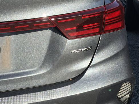 Used 2022 Kia Forte GT-Line w/ GT-Line Premium Package FWD image 10