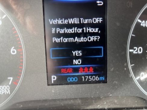 Used 2025 Toyota Corolla SE image 14